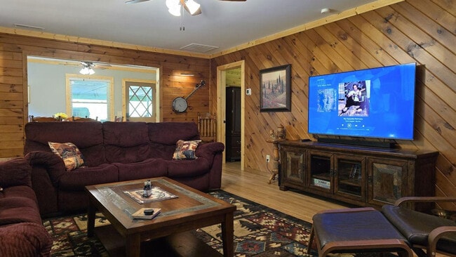 Photo - 3760 Yellow Creek Rd Unit ID1266611P