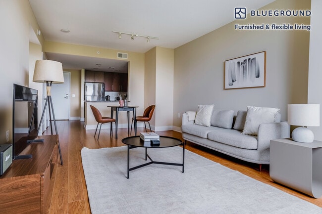 Photo - 415 L St NW Unit FL5-ID904