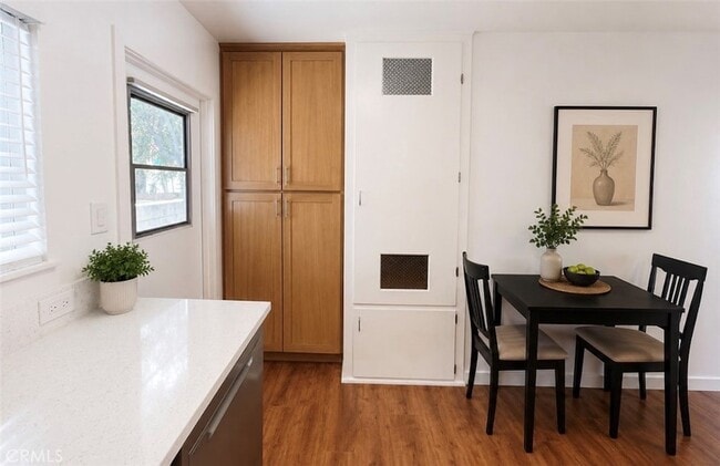 Photo - 15226 Normandie Ave Unit B