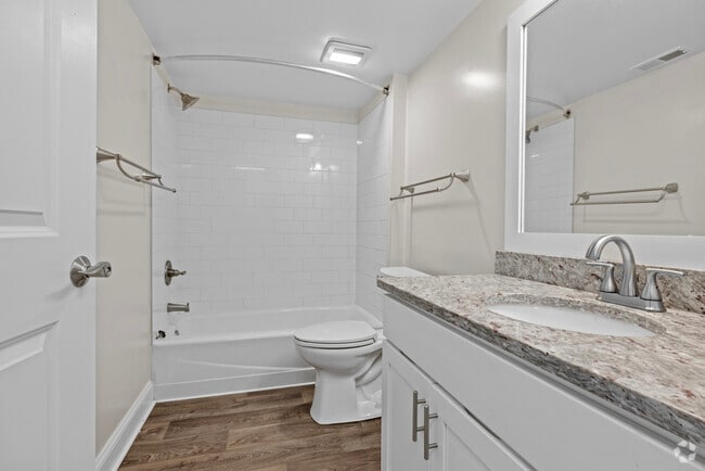 2 Bedroom Unit - Elm - Ridgewood Club Apartments