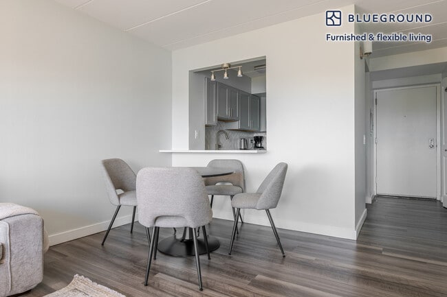 Photo - 1925 Commonwealth Ave Unit FL11-ID1272