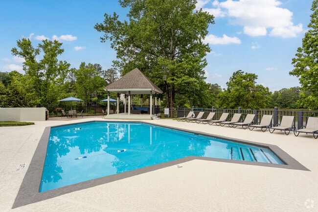 Pool - Village at Lakeside