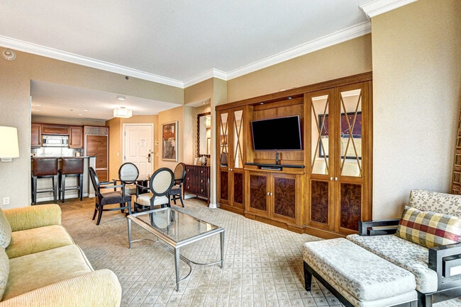 Photo - 135 E Harmon Ave Unit SI ID1293410P