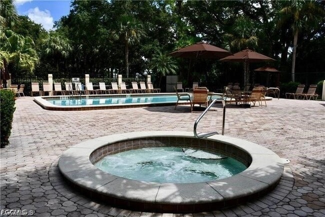 Photo - 15126 Parkside Dr Unit 104