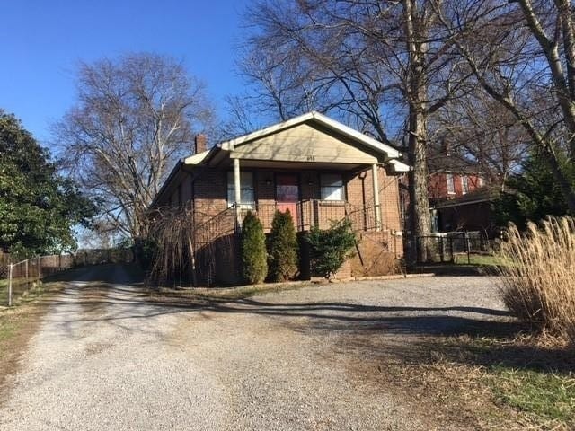 Building Photo - 616A Eastboro Dr