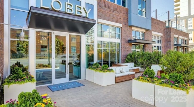 Photo - 650 E Brooklyn Vlg Ave Unit S1