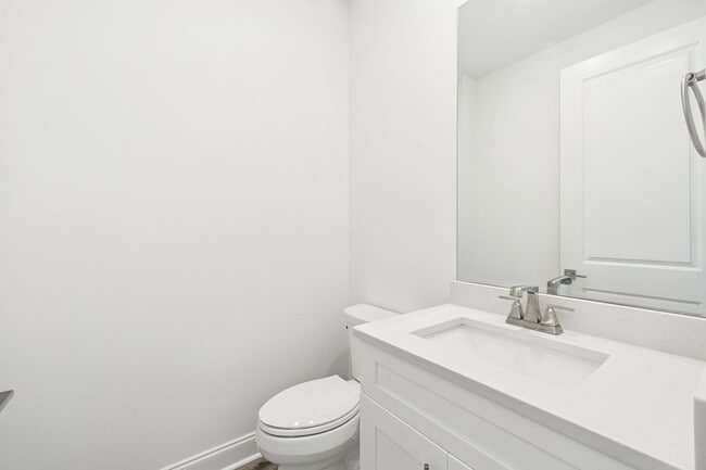 Photo - 75 Conifer Ct