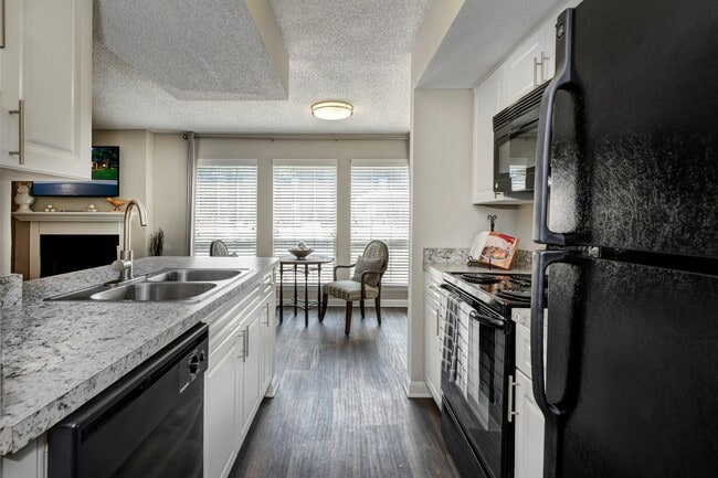 Photo - Avana Bellemeade