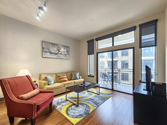 Building Photo - 2626 Sage Rd Unit ID1359171P