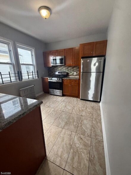 Photo - 117 Grove St Unit 2