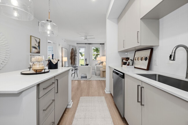 Photo - Elan Palm Reserve