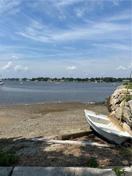 Photo - 58 Beach St