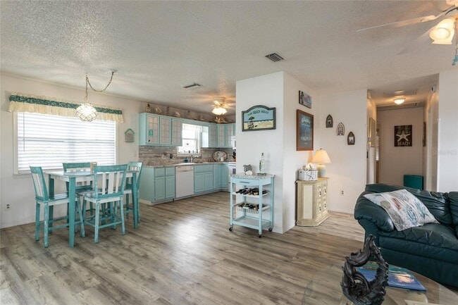 Photo - 22 Atlantic Dr