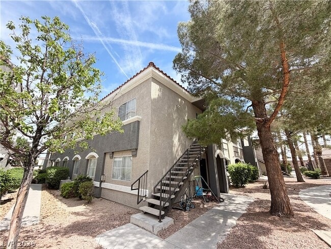 Building Photo - 10245 S Maryland Pkwy Unit 240