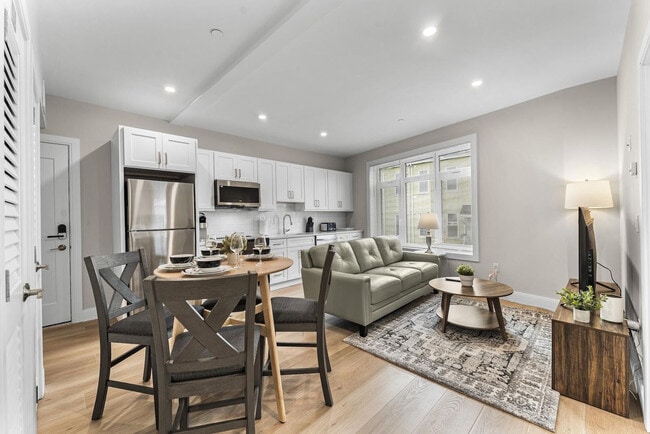 Building Photo - 394 McGrath Hwy Unit SI ID1364691P