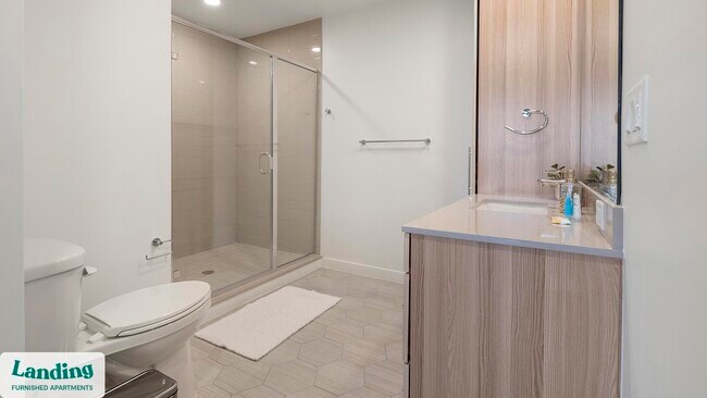 Photo - 5201 Leesburg Pike Unit 435