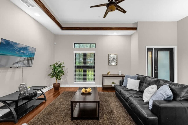 Photo - 14590 Damai Ln Unit SI ID1570181P