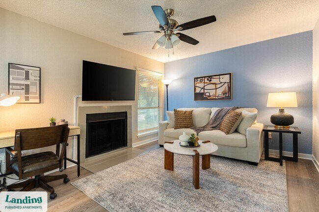 Building Photo - 711 Brentford Pl Unit 116.1411259