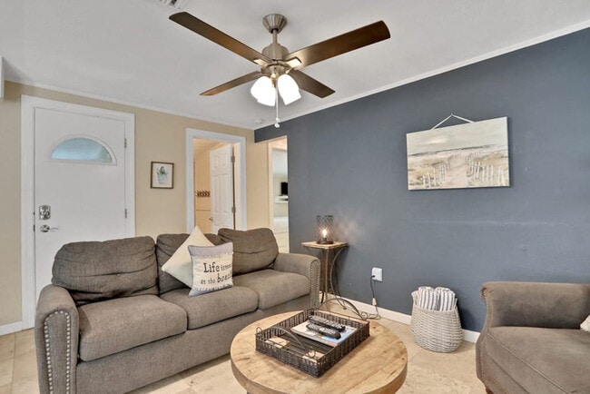 Photo - 103 4th St S Unit SI ID1591348P