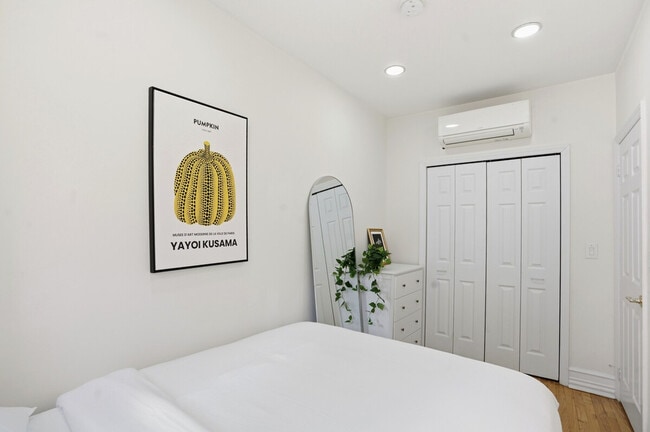 Photo - 1569 Lexington Ave Unit SI ID1473157P