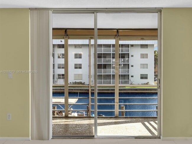 Photo - 3600 NE 170th St Unit 211