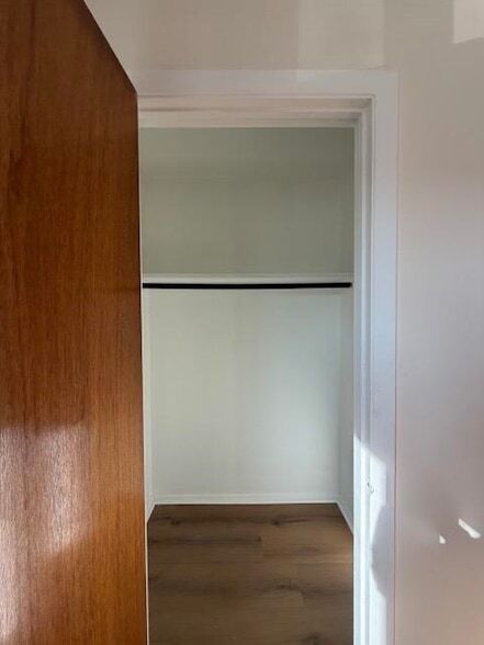 Photo - 71 Linnet St