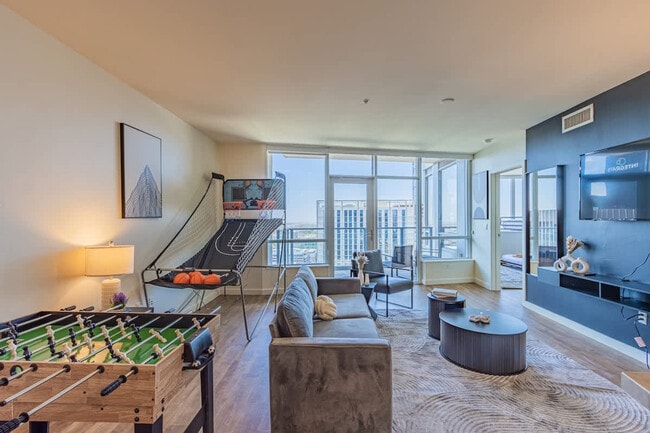 Photo - 44 W Monroe St Unit ID1263177P