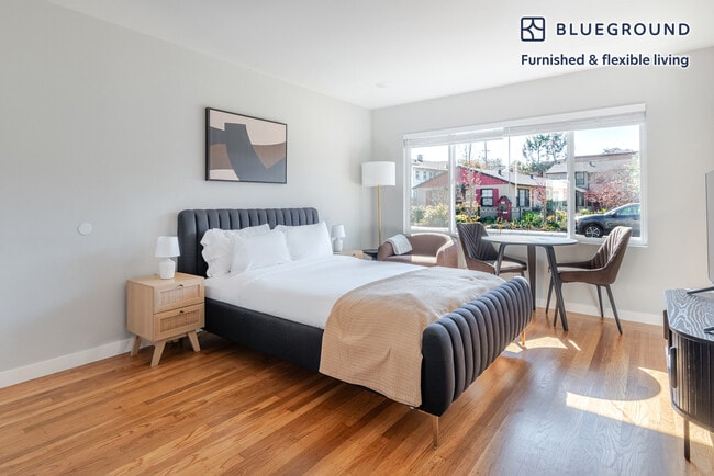 Building Photo - 1058 Noel Dr Unit FL0-ID1862