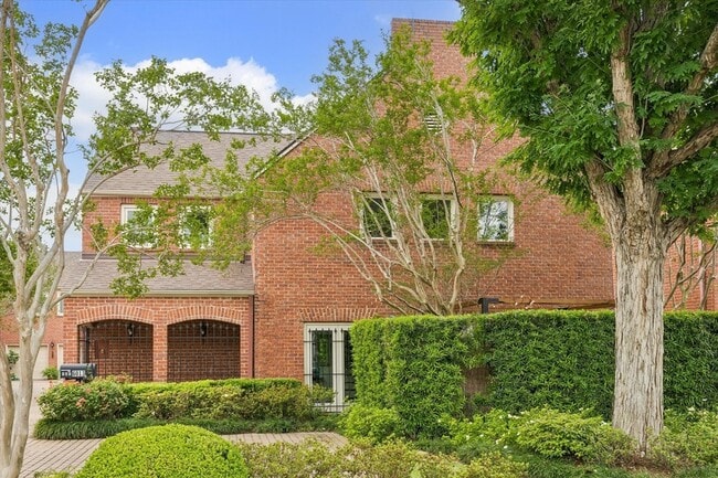 Photo - 6013 Inwood Dr Unit A