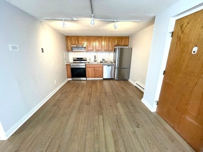 Photo - 94 Beacon St Unit 27