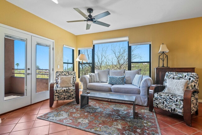 Building Photo - 6655 N Canyon Crest Dr Unit SI FL2-ID1594714P