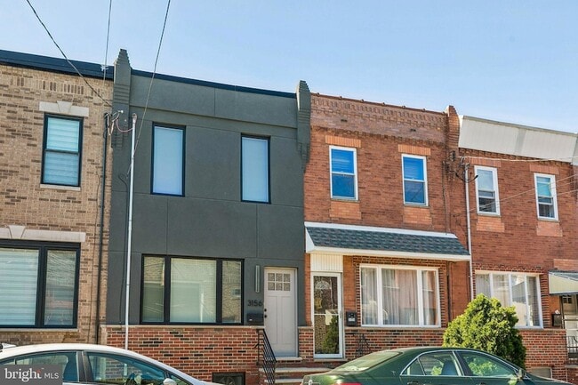 Photo - 3156 Almond St