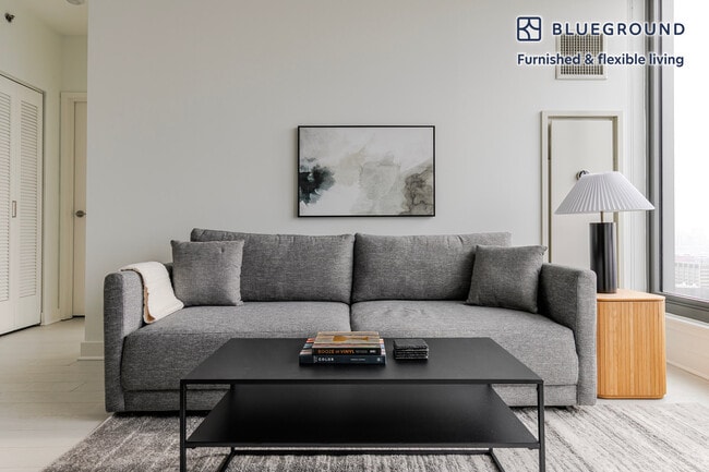 Photo - 1035 W Van Buren St Unit FL24-ID1165