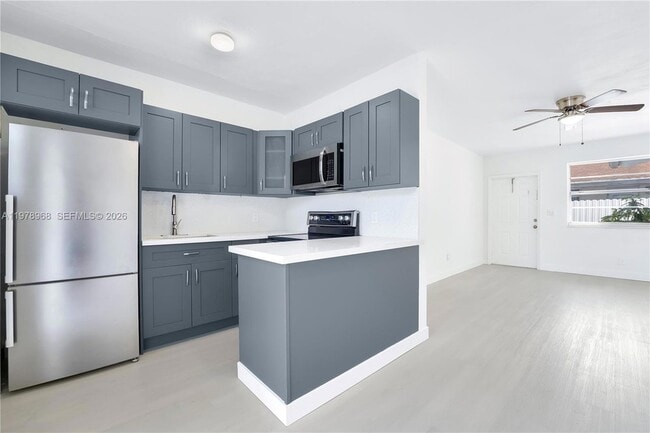Building Photo - 15991 NE 18th Pl Unit 3
