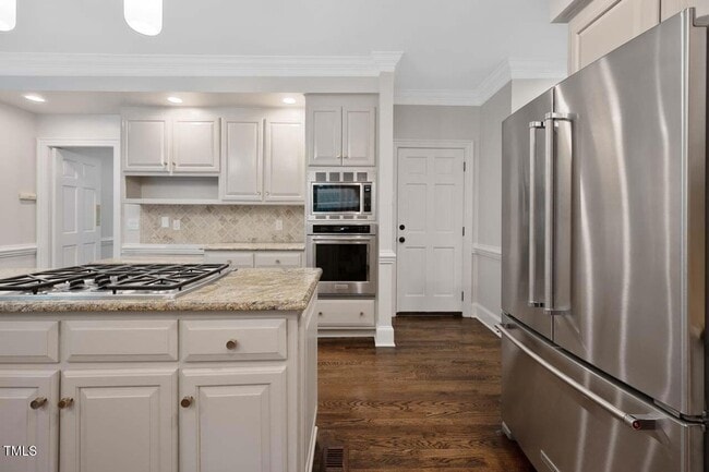 Photo - 1202 Summerville Ln