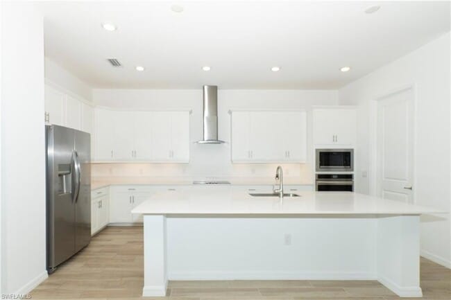 Photo - 5947 Sunningdale St