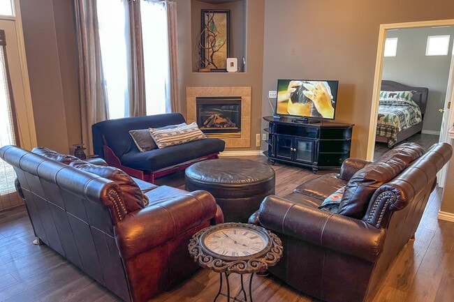 Building Photo - 6414 Caddy Point Unit SI ID1386251P