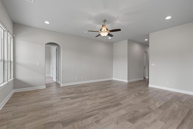 Photo - 4660 Katherine Dr