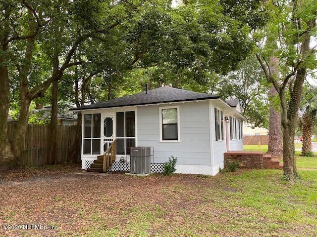 Photo - 4565 Royal Ave