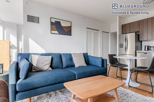 Photo - 340 E North Water St Unit FL38-ID1420