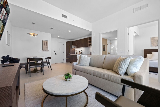 Photo - 159 NE 6th St Unit FL48-ID1036362P