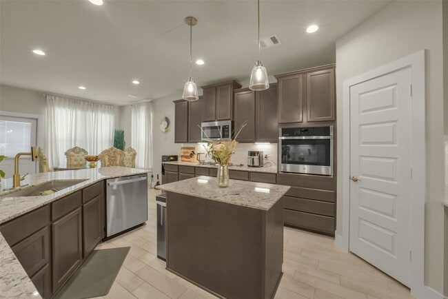 Photo - 23610 Iris Field Ct