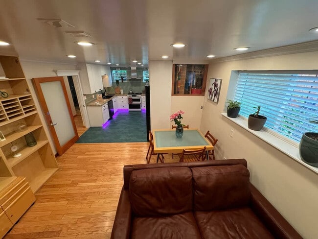 Building Photo - 3148 College Ave Unit ID1309745P