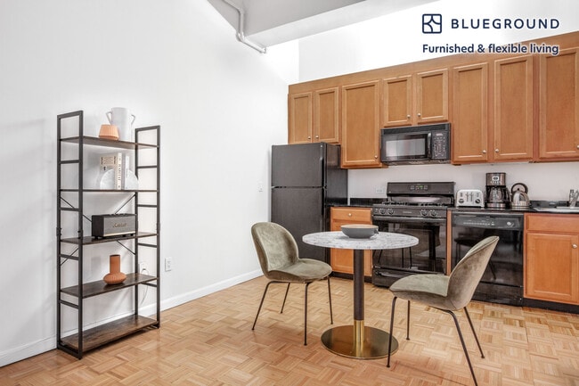 Photo - 85 John St Unit FL3-ID441