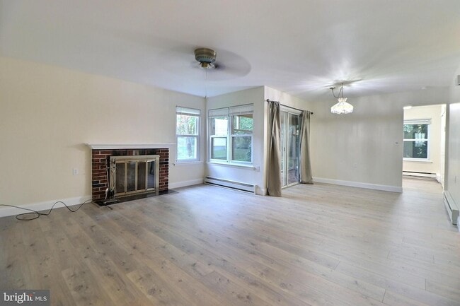 Photo - 10 Stamford Pl