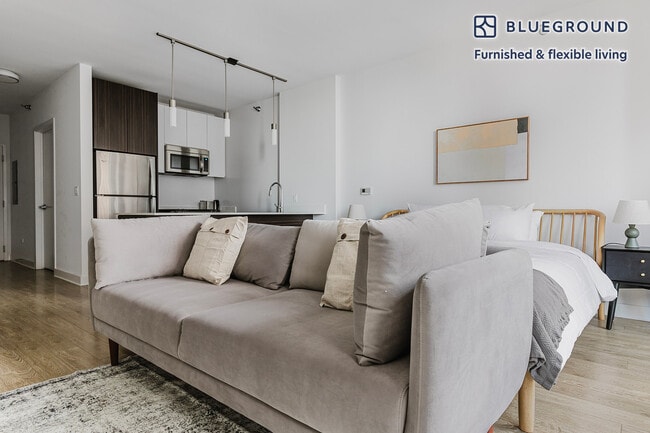 Photo - 201 N Garland Ct Unit FL29-ID1183