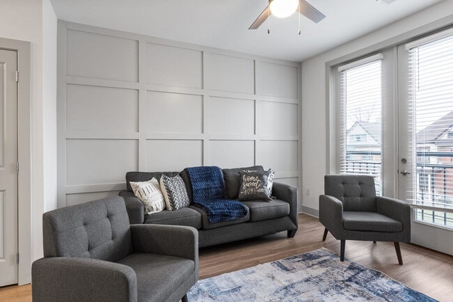 Photo - 2039 Woodburn Ave Unit ID1364149P