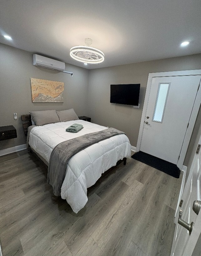 Full Bedroom - 508 Tasha Dr