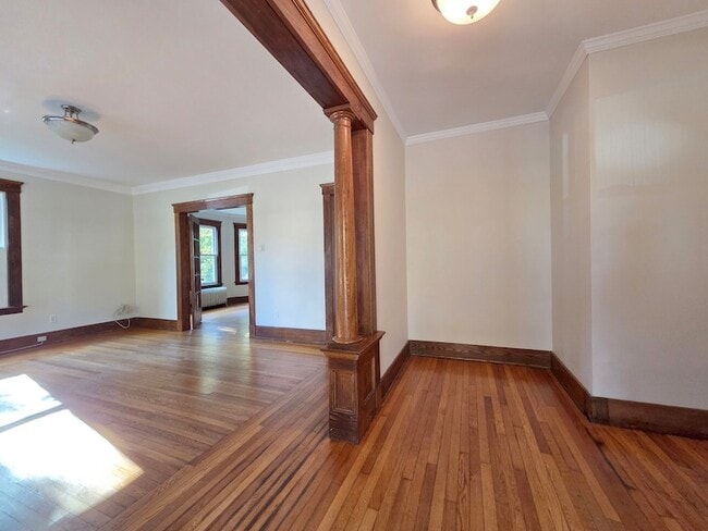 Photo - 302 Lexington Ave