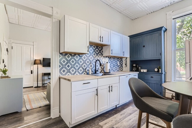 Photo - 2805 E 16th Ave Unit SI ID1026242P